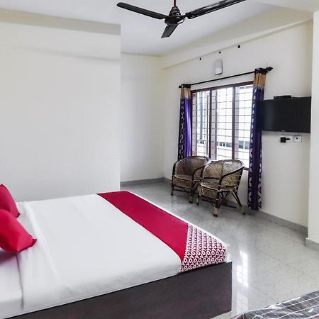 Hotel Oyo 49244 Green Castle Residency Nedumkandam Exterior foto