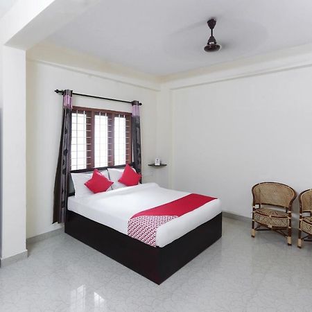 Hotel Oyo 49244 Green Castle Residency Nedumkandam Exterior foto