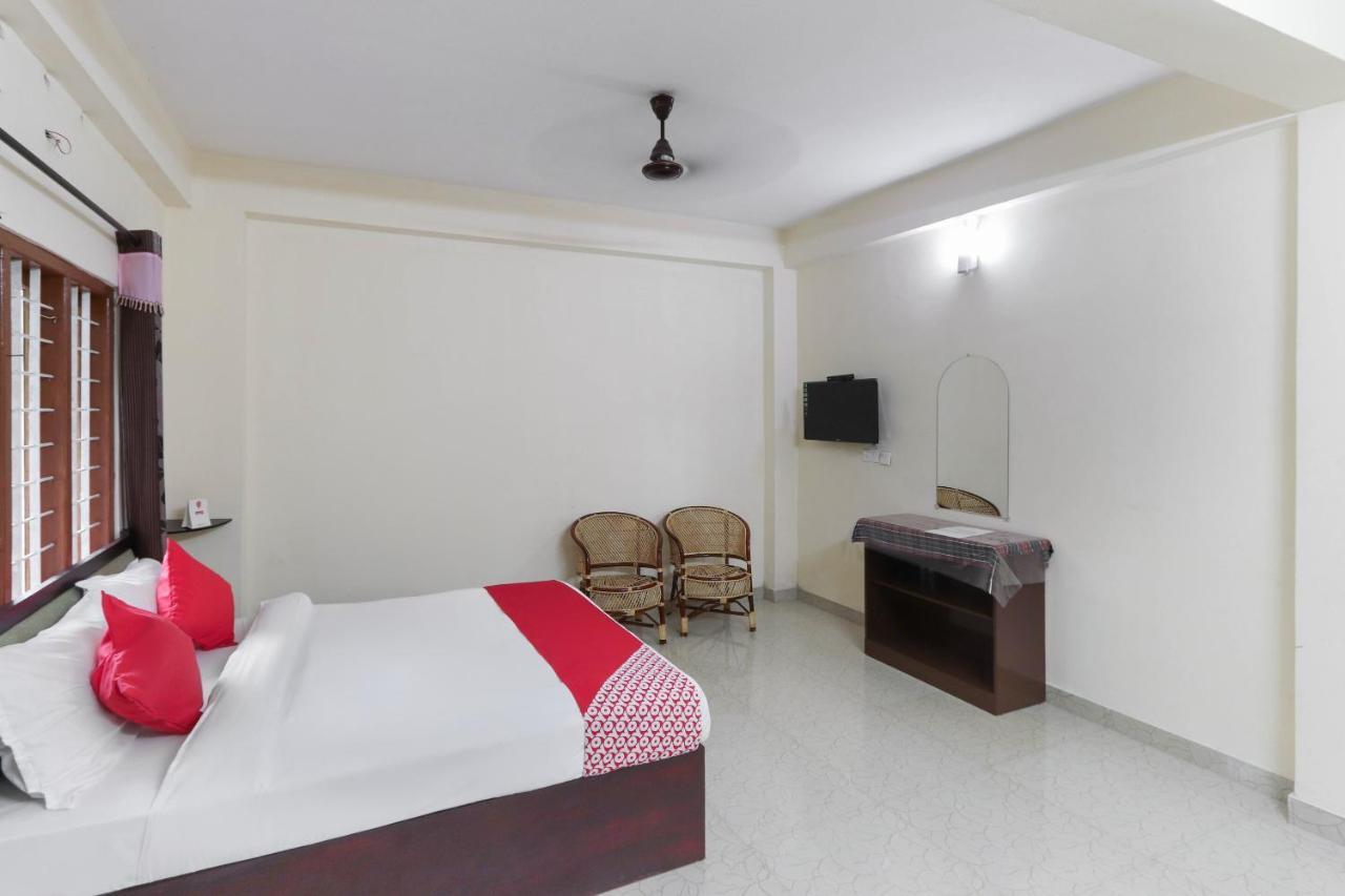 Hotel Oyo 49244 Green Castle Residency Nedumkandam Exterior foto