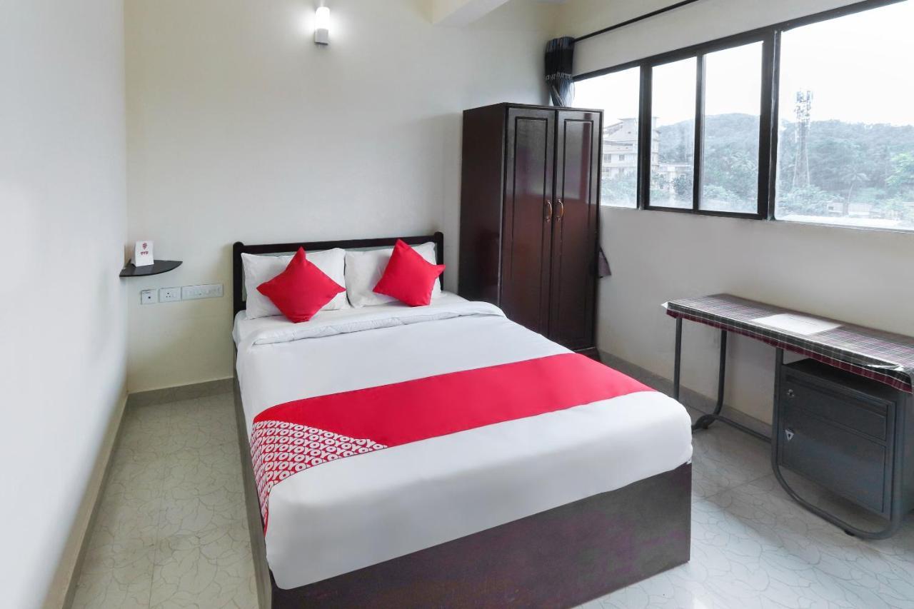 Hotel Oyo 49244 Green Castle Residency Nedumkandam Exterior foto